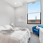 Nice 1 Bdrm Luxury Flat